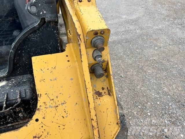 CAT 259D Liukuohjatut kuormaajat