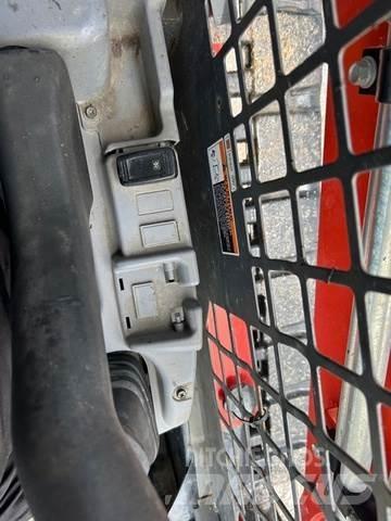 Kubota SVL65 Liukuohjatut kuormaajat