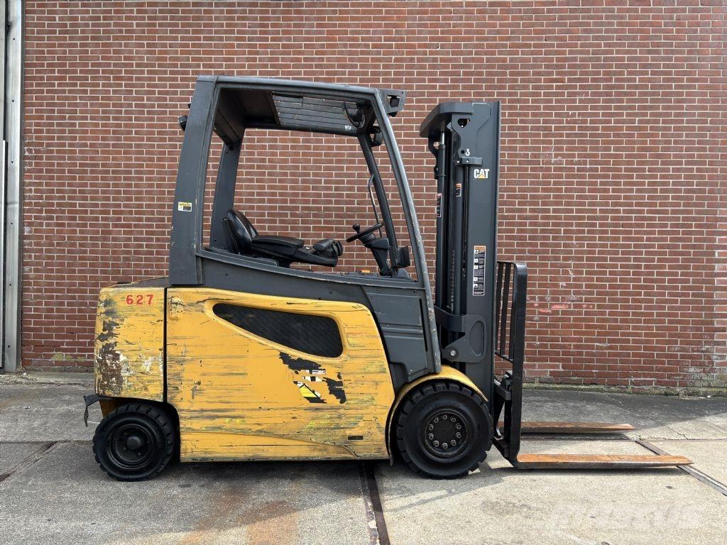 CAT 2EP5000 Sähkötrukit