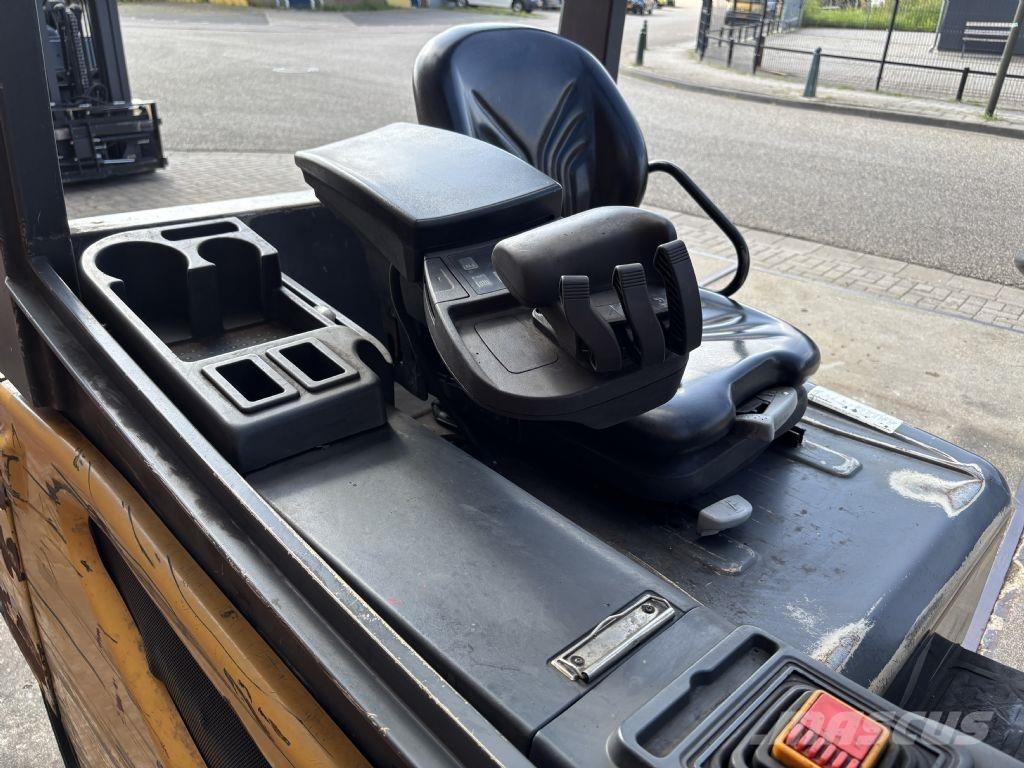 CAT 2EPC5000 Sähkötrukit