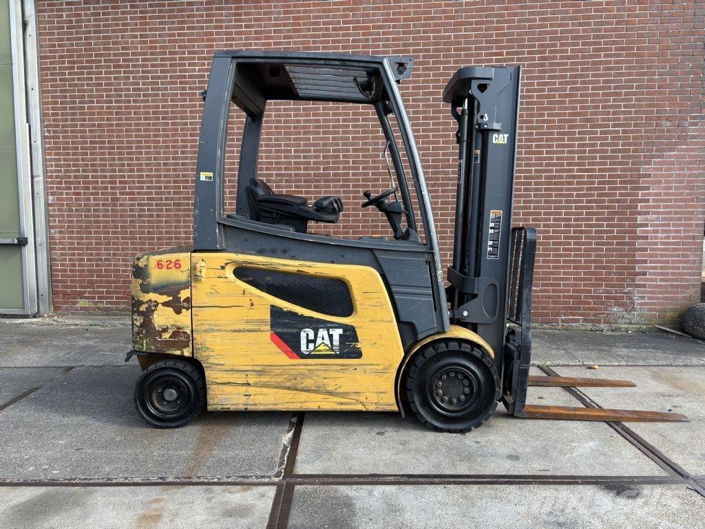 CAT 2EPC5000 Sähkötrukit