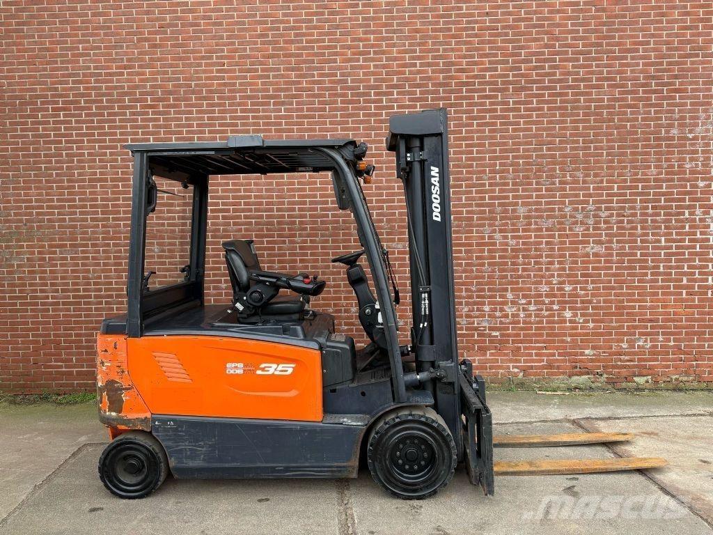 Doosan B35X-7 Sähkötrukit