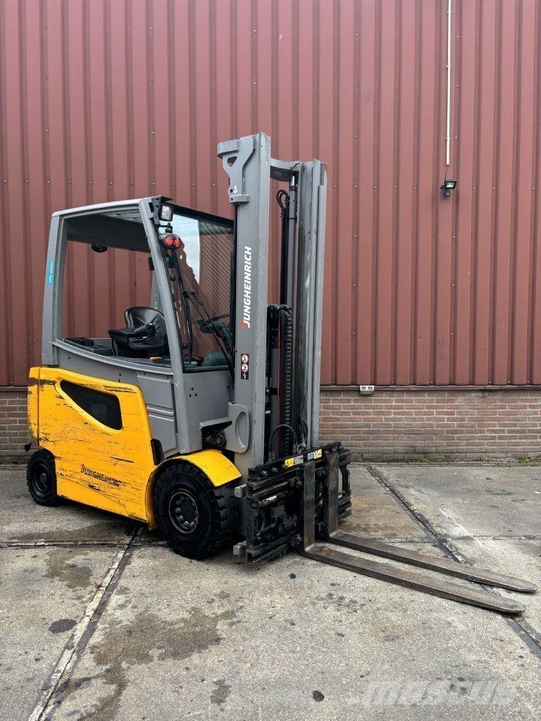Jungheinrich EFG 425ks Sähkötrukit