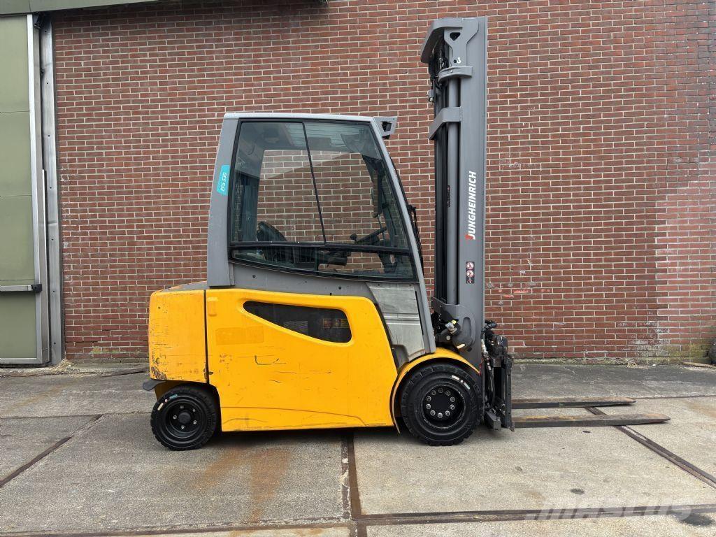 Jungheinrich EFG S30 Sähkötrukit