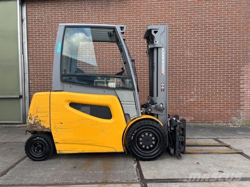 Jungheinrich EFG535K Sähkötrukit