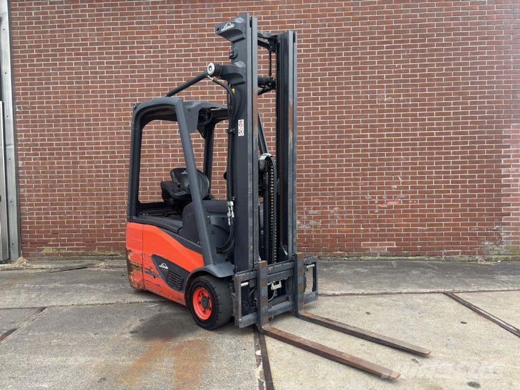 Linde E15-02 Sähkötrukit
