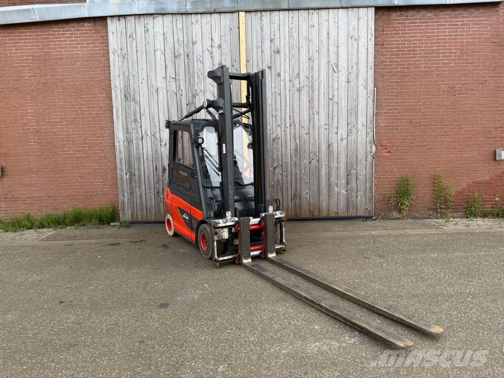 Linde E30-01 Sähkötrukit