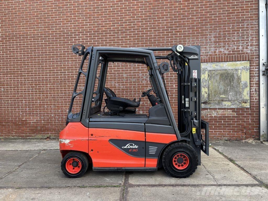 Linde E30-01 Sähkötrukit