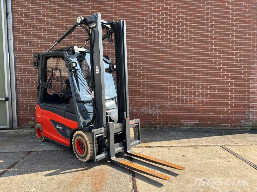 Linde E30L-01 Sähkötrukit