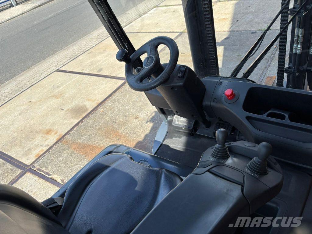 Linde E30L-01 Sähkötrukit