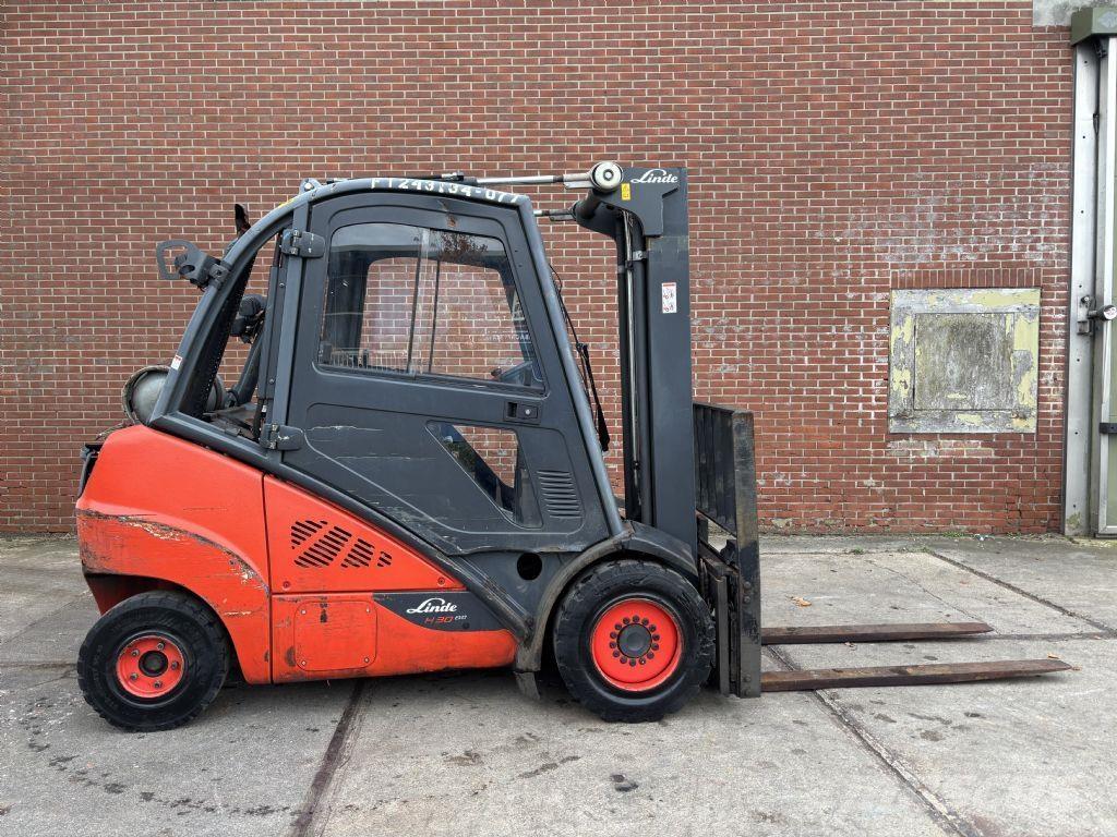 Linde H30T Nestekaasutrukit