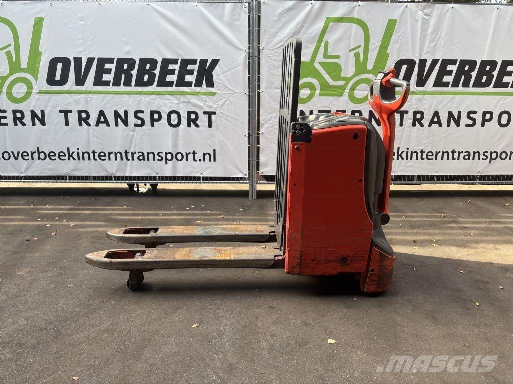 Linde T16L Lavansiirtotrukit