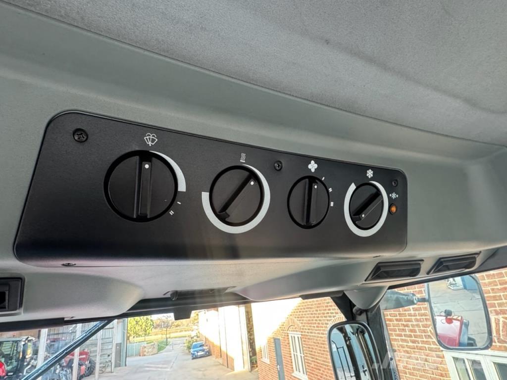 CASE MX 135 Traktorit