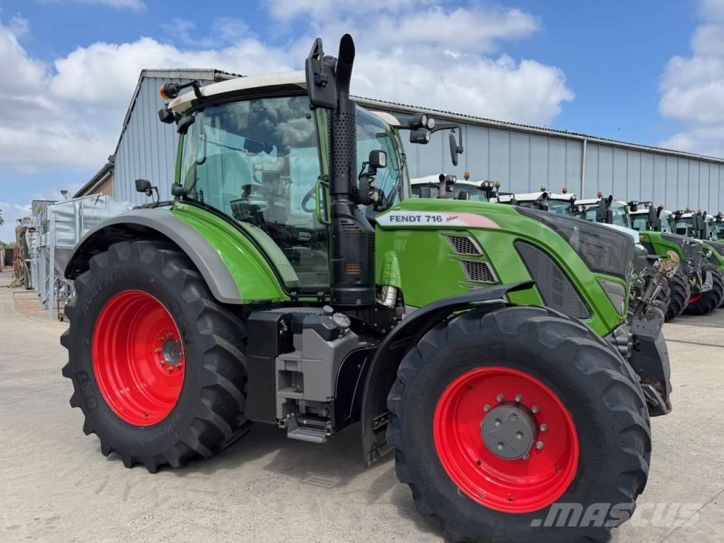 Fendt 716 Power Traktorit