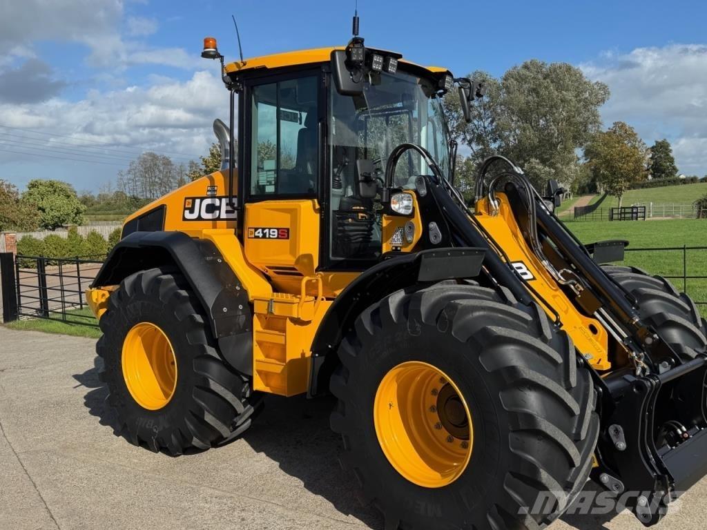JCB 419S Traktorit
