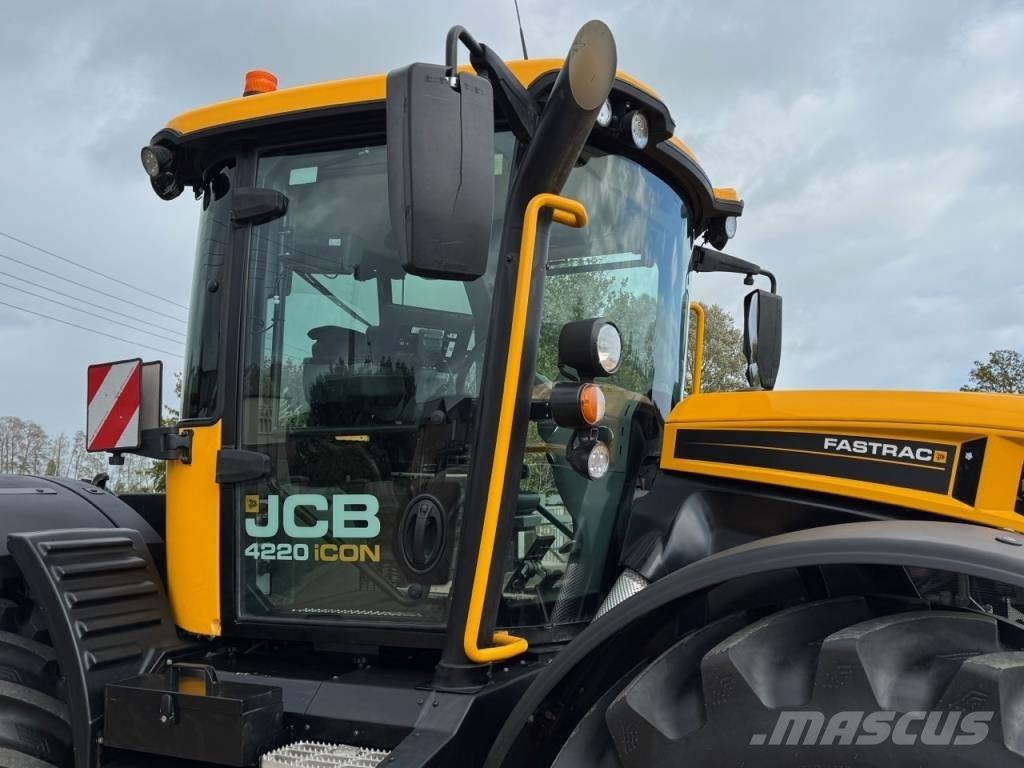 JCB 4220 iCON Traktorit