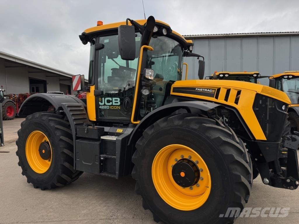 JCB 4220 iCON Traktorit
