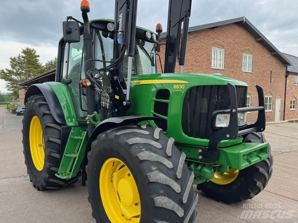 John Deere 6830 Traktorit