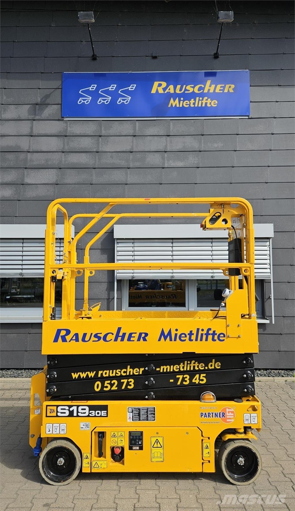 JCB S1930E Hinattavat henkilönostimet