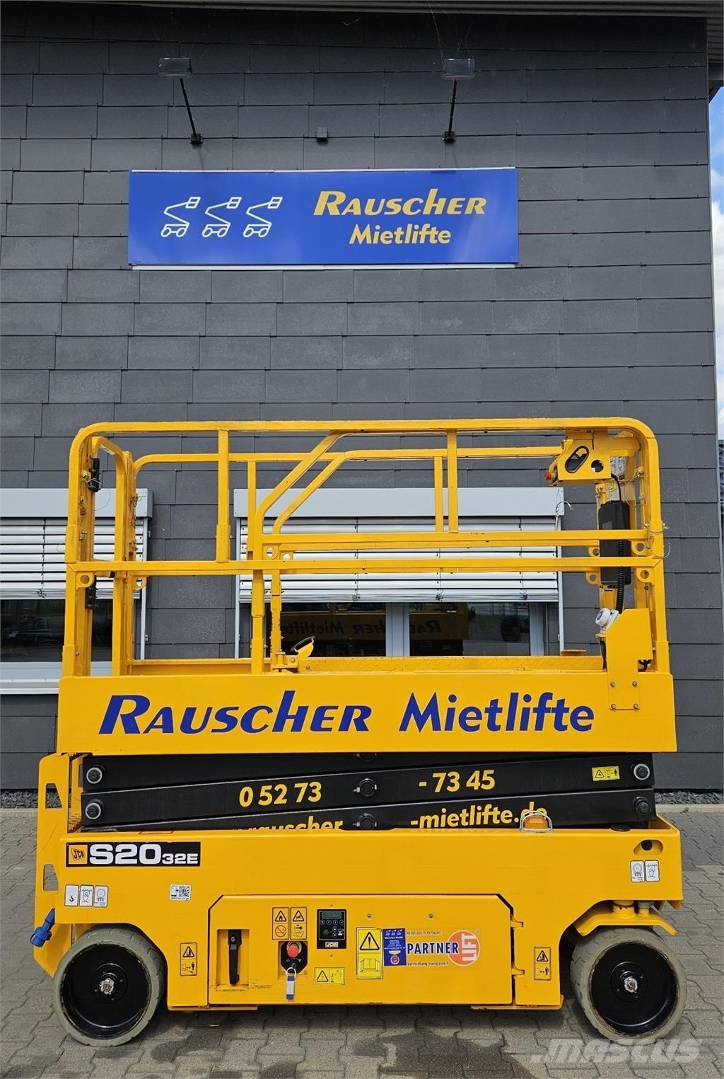 JCB S2032E Saksilavat