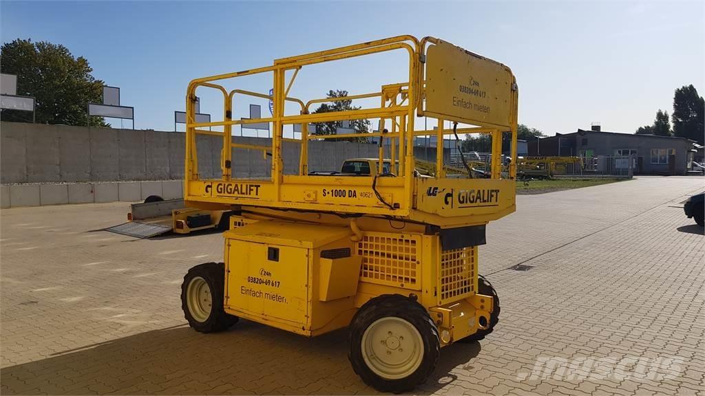 JLG 260 MRT-A Saksilavat