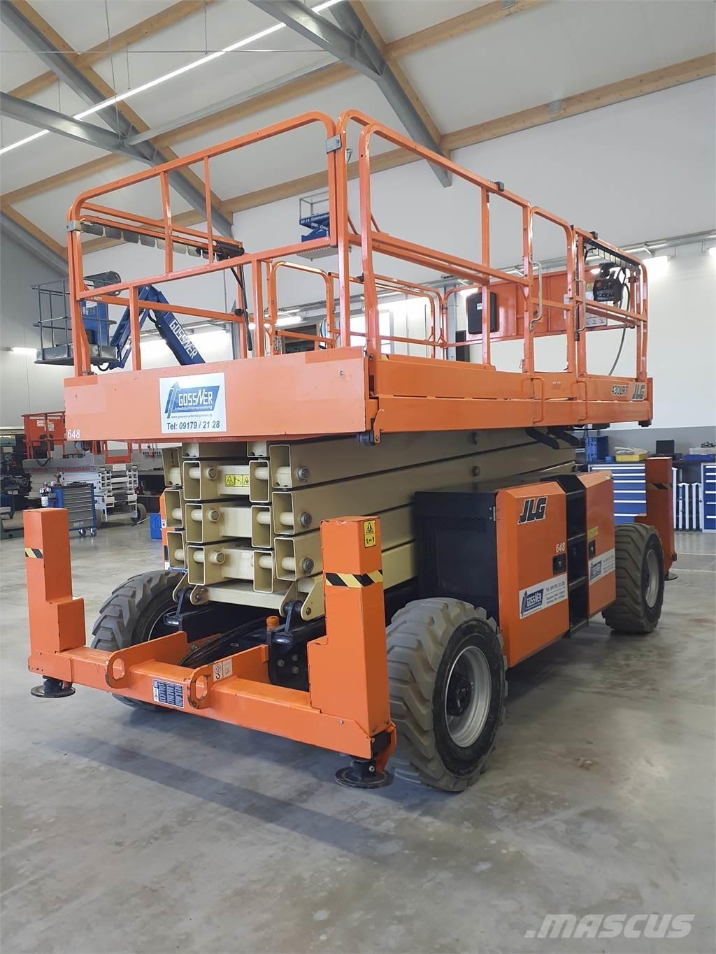 JLG 430LRT Saksilavat