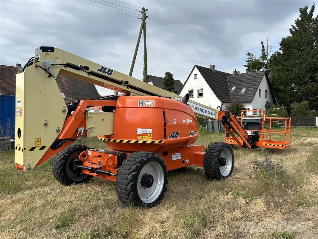 JLG 600AJ Kuukulkijat