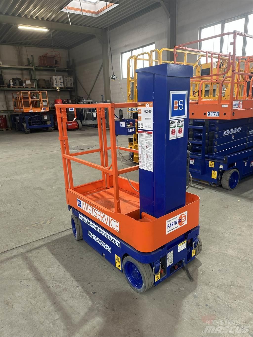 SkyJack SJ 16 Saksilavat