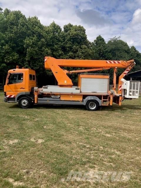 Wumag WT 220 e Nostolava-autot