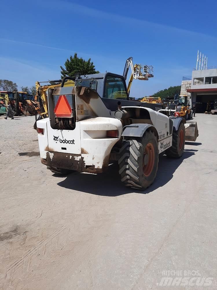 Bobcat T40-140 Työntömastotrukit