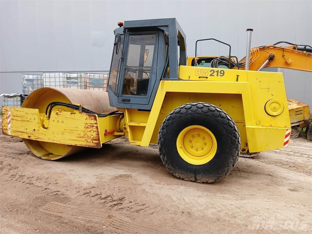 Bomag BW219D-2 Tandemjyrät