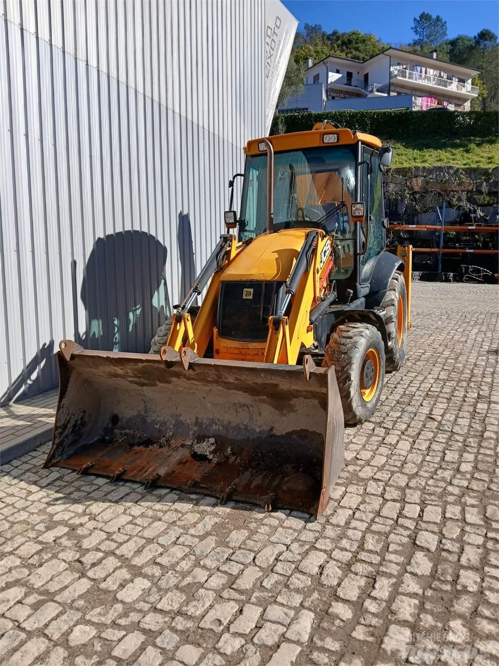 JCB 3CX Kaivurikuormaajat
