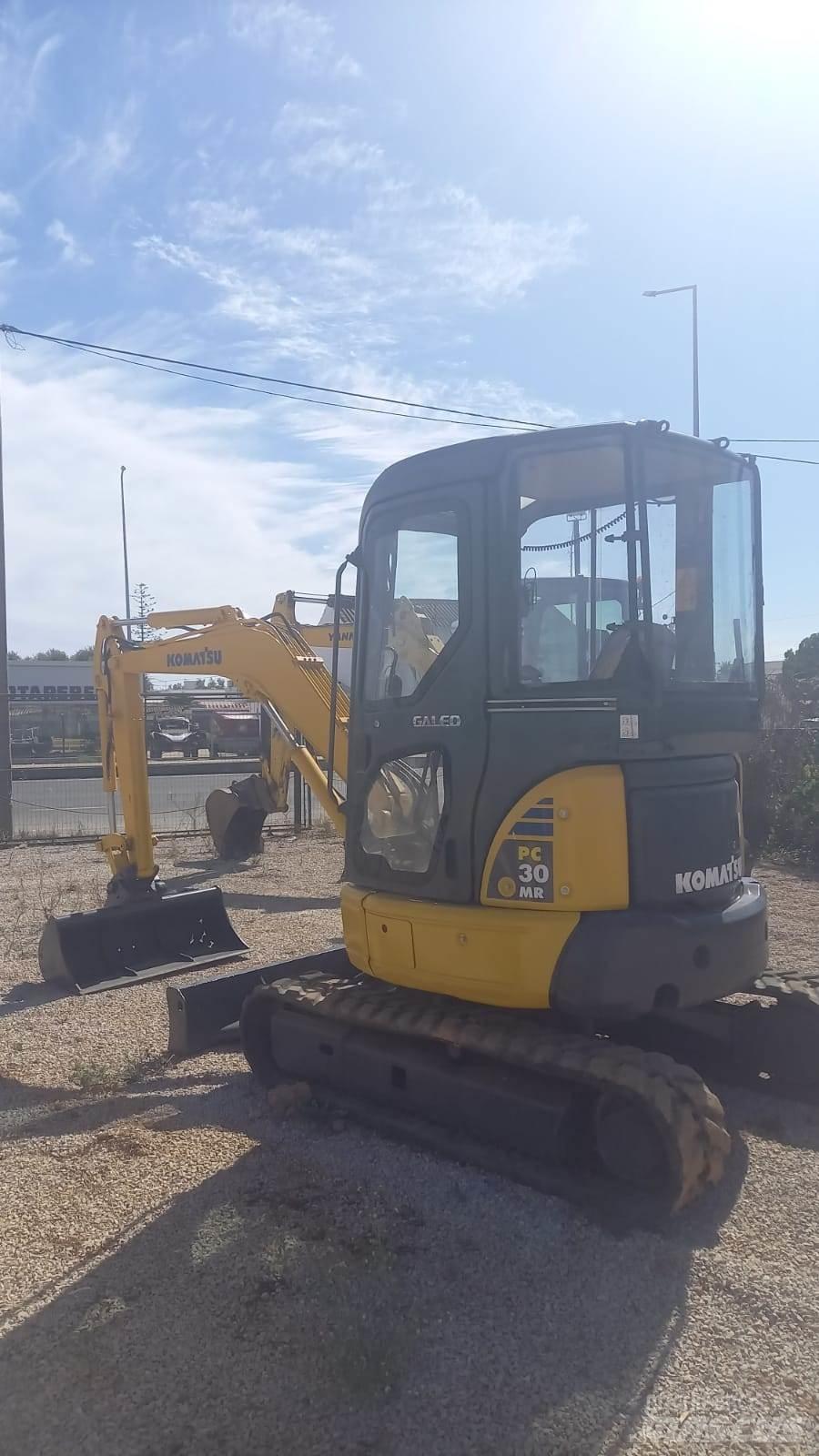 Komatsu PC30MR-2 Minikaivukoneet < 7t