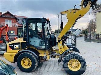 CAT 907H Pyöräkuormaajat