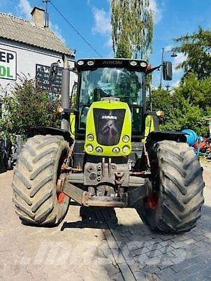 CLAAS ARION 640 Traktorit