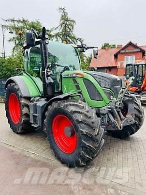 Fendt 512 VARIO Traktorit