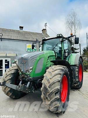 Fendt 933 VARIO Traktorit