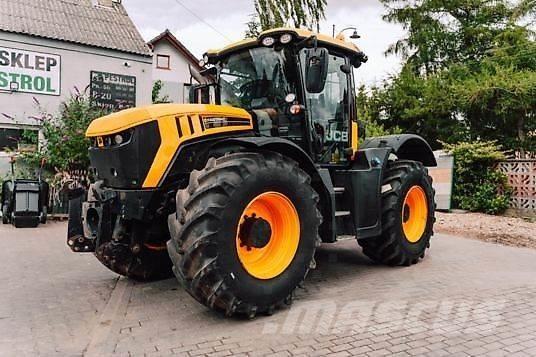 JCB FASTRAC 4220 Traktorit