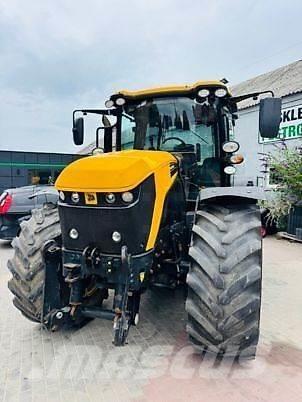 JCB FASTRAC 4220 Traktorit