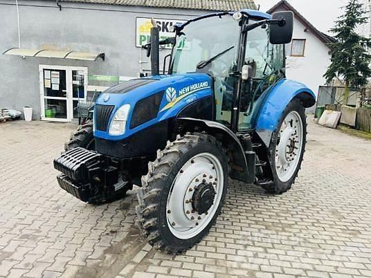 New Holland T5.115 Traktorit