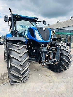New Holland T7.230 Traktorit
