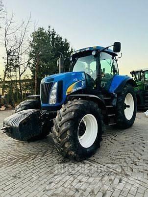 New Holland T8040 Traktorit