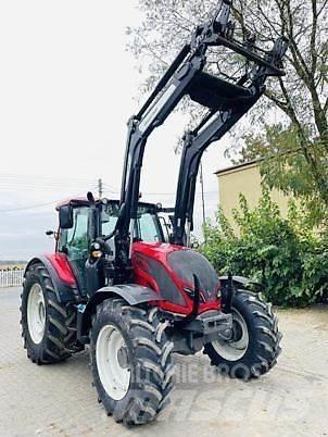 Valtra N104 Traktorit