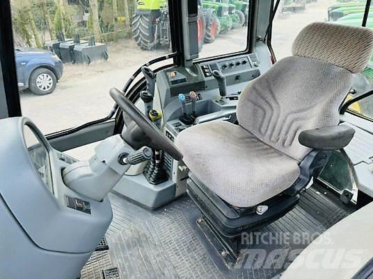 Valtra T160 Traktorit