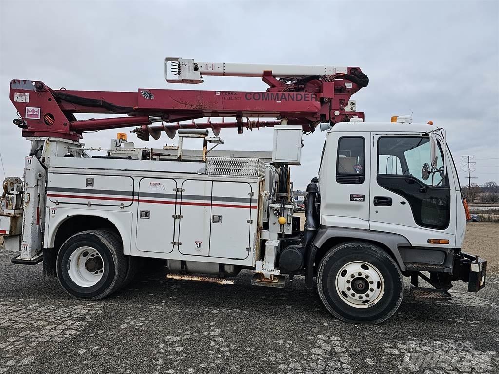 GMC T7500 Kuorma-auto porauskalustolla