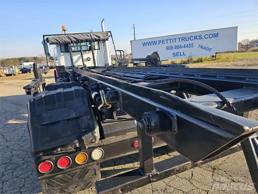 Mack CV713 Muut kuorma-autot