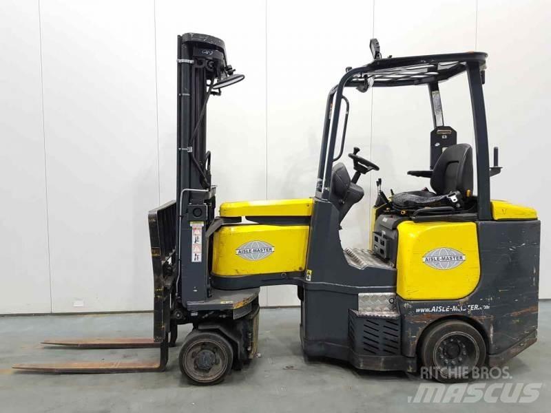 Aisle-Master 15E Kapeakäytävätrukit