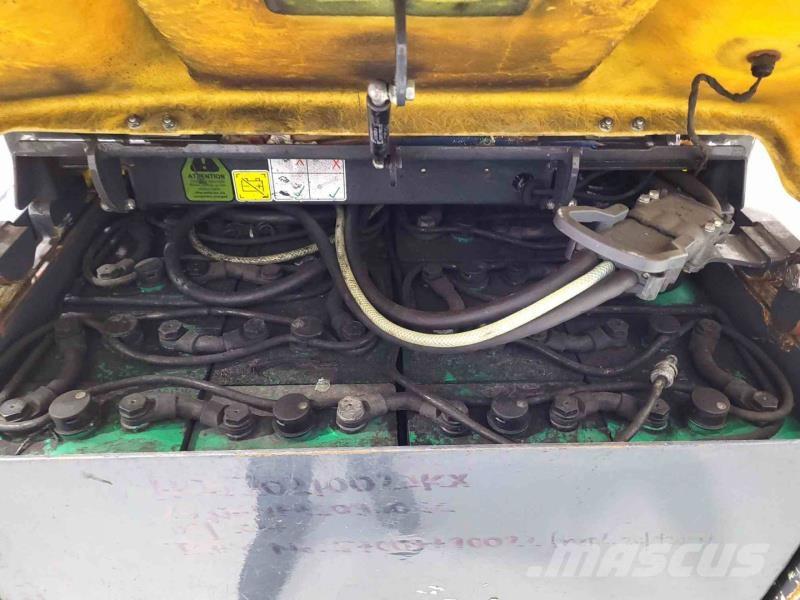 Aisle-Master AM20SHE Kapeakäytävätrukit