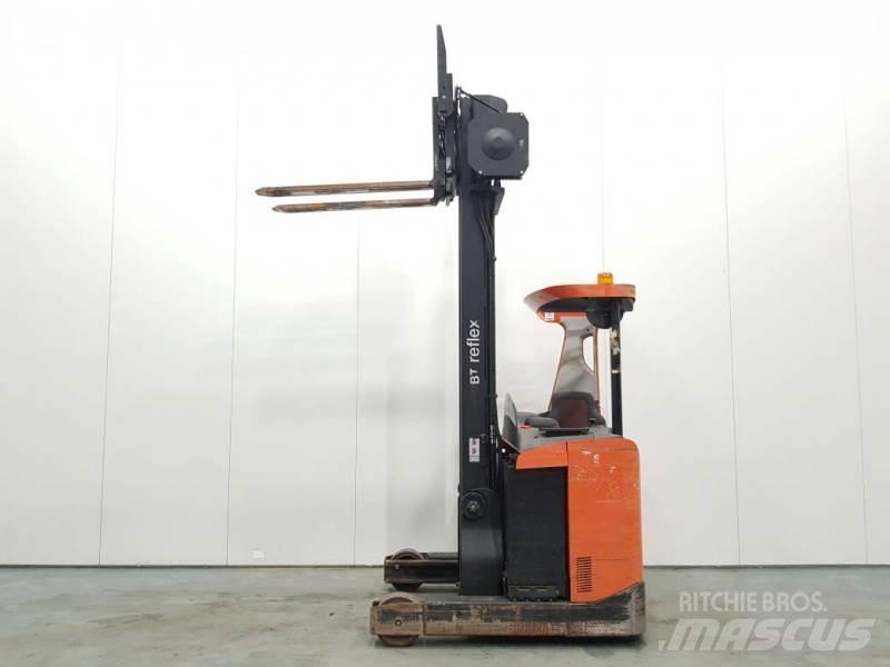 BT RRE160 Työntömastotrukit