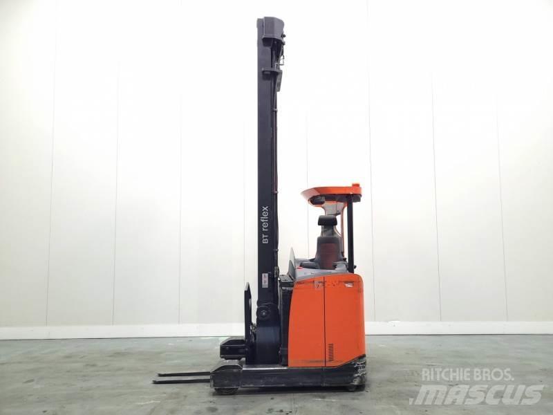 BT RRE160E Työntömastotrukit